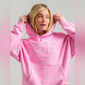 Acta Large/XL Essential Baby Pink Hoodie. 💕⚡️